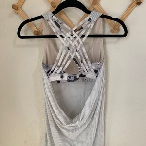 Lululemon tank top + built in sports bra